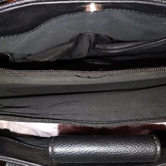 Nine West Black Tote Bag - Picture 5 of 9